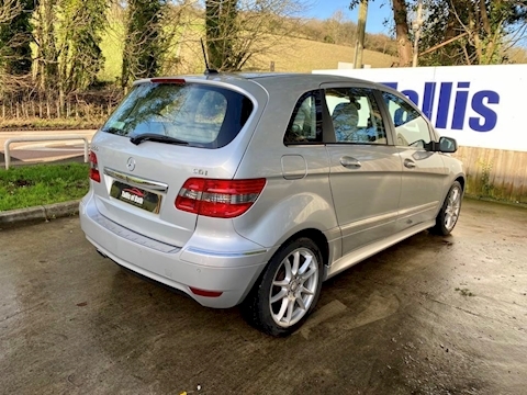 2.0 B200 CDI Sport Hatchback 5dr Diesel Manual (148 g/km, 140 bhp)
