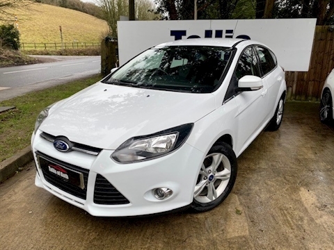 1.6 TDCi Zetec Hatchback 5dr Diesel Manual (109 g/km, 113 bhp)