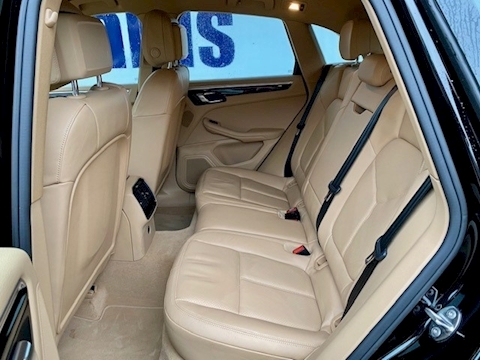 3.0 TD V6 S SUV 5dr Diesel PDK 4WD (s/s) (258 ps)