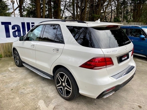 3.0 GLE350d V6 AMG Line (Premium Plus) SUV 5dr Diesel G-Tronic 4MATIC (s/s) (258 ps)