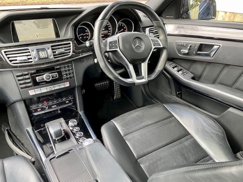 Mercedes-Benz 5.5 E63 AMG Saloon 4dr Petrol MCT (230 g/km, 550 bhp)