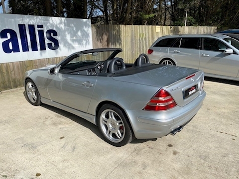 3.2 SLK32 AMG Convertible 2dr Petrol Automatic (268 g/km, 354 bhp)