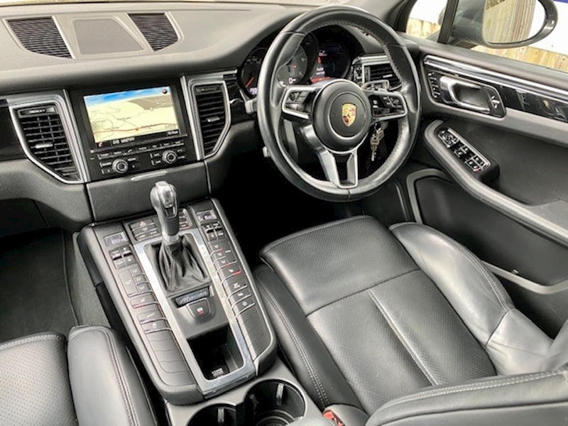 Porsche 3.0 TD V6 S SUV 5dr Diesel PDK 4WD (s/s) (258 ps)