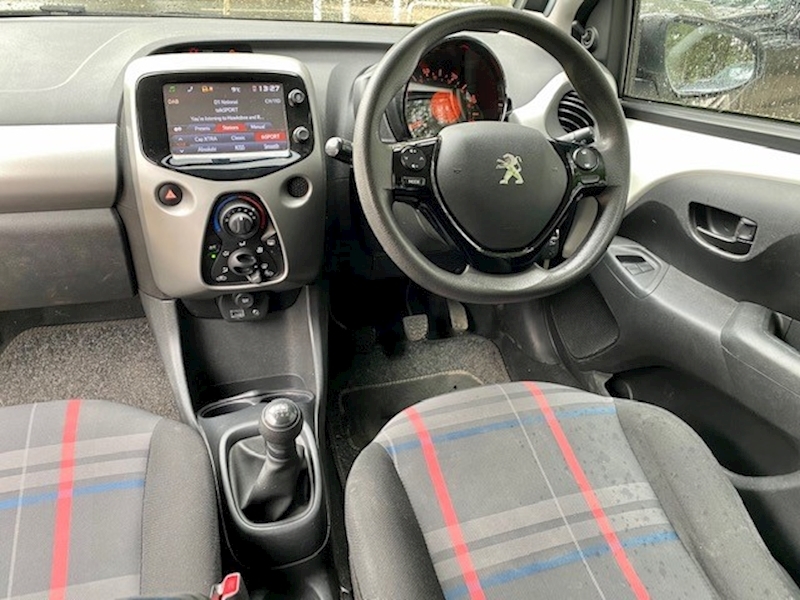 Peugeot 1.0 VTi Active Hatchback 3dr Petrol EU5 (68 ps)