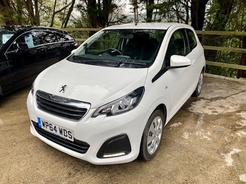 1.0 VTi Active Hatchback 3dr Petrol EU5 (68 ps)