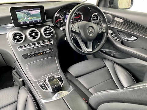 2.1 GLC220d Sport SUV 5dr Diesel G-Tronic 4MATIC (s/s) (170 ps)