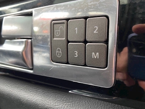 3.0 SD V6 HSE SUV 5dr Diesel Auto 4WD (s/s) (213 g/km, 255 bhp)