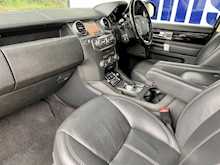 Land Rover Discovery 4 SD V6 HSE 