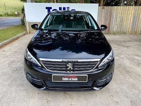 1.2 PureTech Allure Hatchback 5dr Petrol Manual (s/s) (107 g/km, 130 bhp)