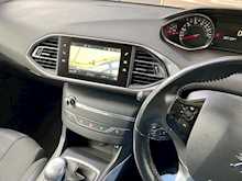 Peugeot 308 PureTech Allure 