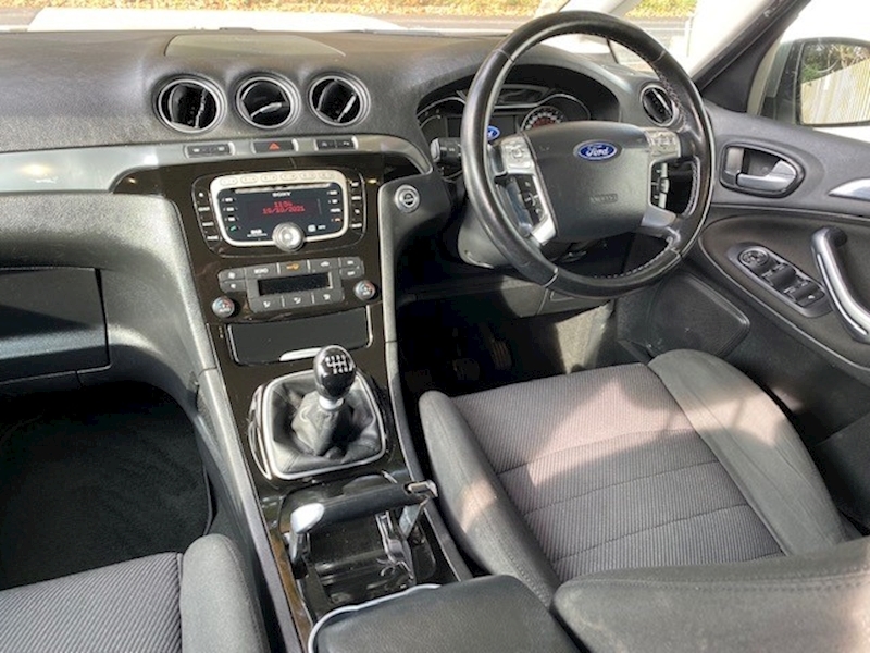 Ford 1.6 T EcoBoost Titanium MPV 5dr Petrol Manual (s/s) (159 g/km, 157 bhp)