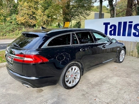 2.2d Premium Luxury Sportbrake 5dr Diesel Automatic (s/s) (139 g/km, 197 bhp)