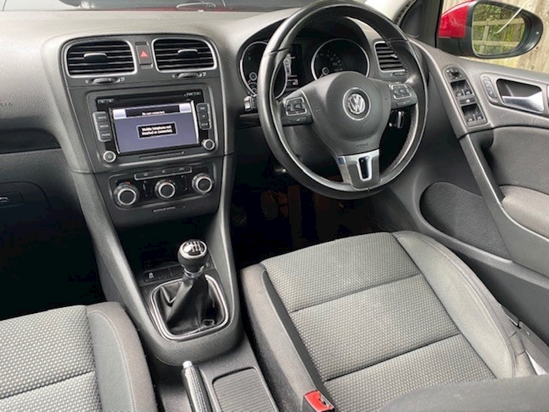 Volkswagen 2.0 TDI Match Hatchback 5dr Diesel Manual (126 g/km, 138 bhp)