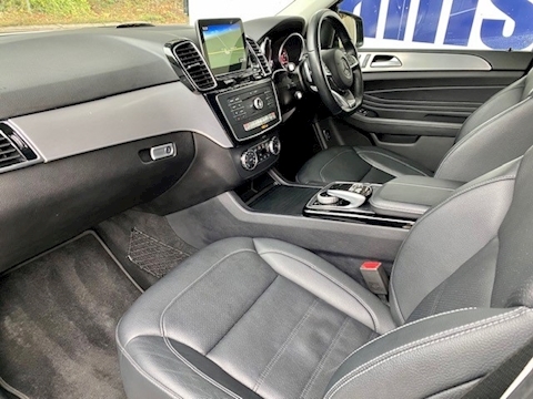 2.1 GLE250d AMG Line (Premium) SUV 5dr Diesel G-Tronic 4MATIC (s/s) (204 ps)