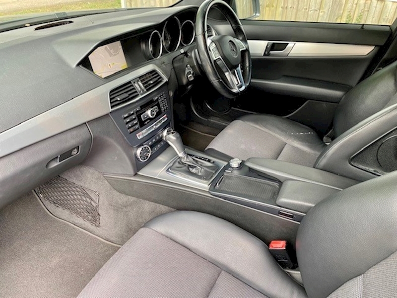 Mercedes-Benz 2.1 C250 CDI BlueEFFICIENCY Sport Estate 5dr Diesel G-Tronic (136 g/km, 201 bhp)