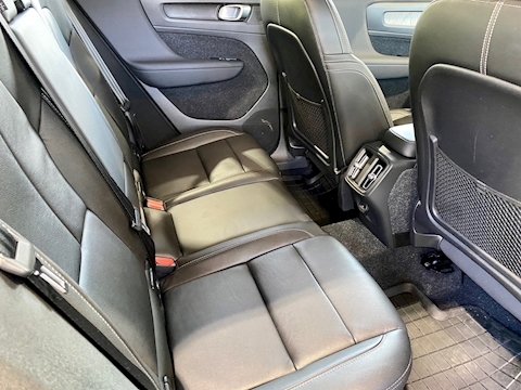 2.0 D3 Inscription SUV 5dr Diesel Auto AWD (s/s) (150 ps)