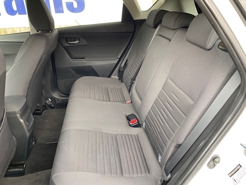 1.8 VVT-h Business Edition Hatchback 5dr Petrol Hybrid CVT Euro 6 (s/s) (Safety Sense) (136 ps)
