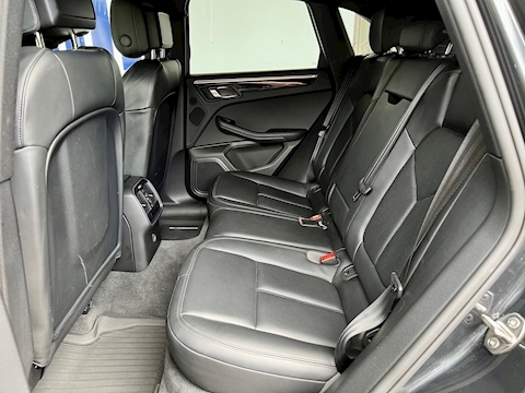 3.0 TD V6 S SUV 5dr Diesel PDK 4WD Euro 6 (s/s) (258 ps)