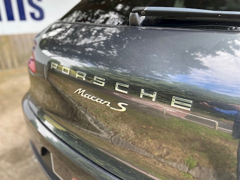 3.0 TD V6 S SUV 5dr Diesel PDK 4WD Euro 6 (s/s) (258 ps)