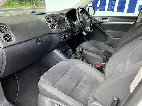 2.0 TDI BlueMotion Tech Sport SUV 5dr Diesel Manual 4WD Euro 5 (s/s) (140 ps)