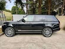 Land Rover Range Rover SD V8 Autobiography 