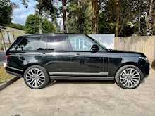 Land Rover Range Rover SD V8 Autobiography 