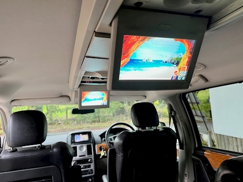 Crd Grand Limited Mpv 2.8 Automatic Diesel