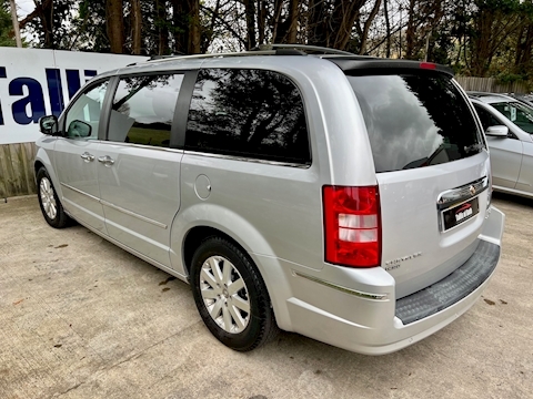 Crd Grand Limited Mpv 2.8 Automatic Diesel