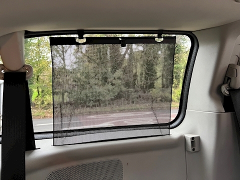 Crd Grand Limited Mpv 2.8 Automatic Diesel