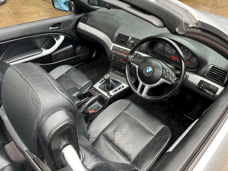 BMW 3 Series  Convertible 2.0 Manual Petrol