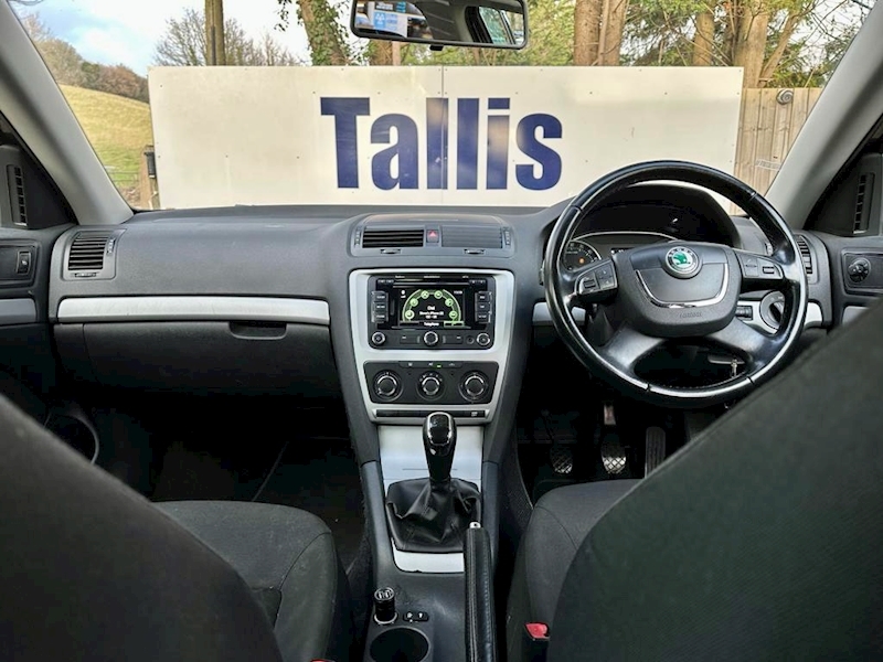 SKODA 1.6 TDI SE Estate 5dr Diesel Manual Euro 5 (105 ps)