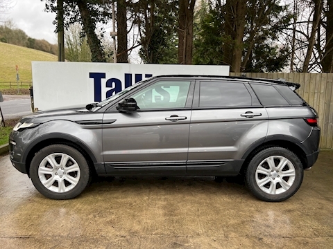 2.0 TD4 SE Tech SUV 5dr Diesel Auto 4WD Euro 6 (s/s) (180 ps)
