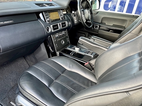 4.4 TD V8 Vogue SUV 5dr Diesel Auto 4WD Euro 5 (313 bhp)