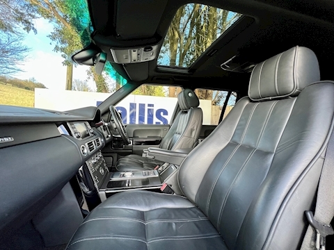 4.4 TD V8 Vogue SUV 5dr Diesel Auto 4WD Euro 5 (313 bhp)