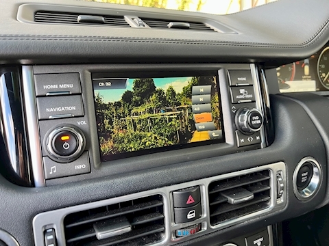 4.4 TD V8 Vogue SUV 5dr Diesel Auto 4WD Euro 5 (313 bhp)