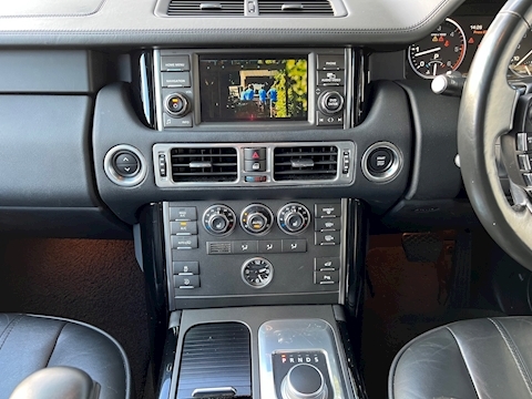 4.4 TD V8 Vogue SUV 5dr Diesel Auto 4WD Euro 5 (313 bhp)