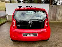 Volkswagen up! High up! 