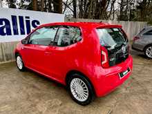 Volkswagen up! High up! 