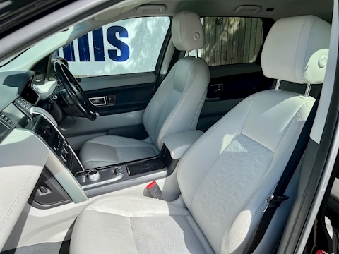 2.0 TD4 SE Tech SUV 5dr Diesel Auto 4WD Euro 6 (s/s) (180 ps)