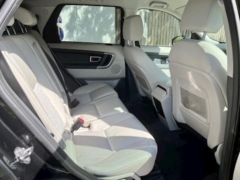 2.0 TD4 SE Tech SUV 5dr Diesel Auto 4WD Euro 6 (s/s) (180 ps)