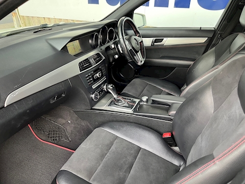 C220 Cdi Blueefficiency Amg Sport Plus Estate 2.1 Automatic Diesel