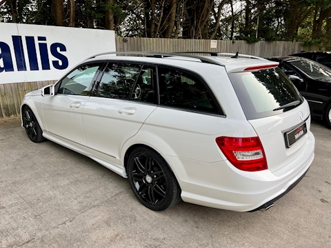 C220 Cdi Blueefficiency Amg Sport Plus Estate 2.1 Automatic Diesel