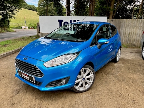 1.0T EcoBoost Titanium Hatchback 3dr Petrol Manual Euro 5 (s/s) (125 ps)