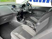Ford Fiesta T EcoBoost Titanium 
