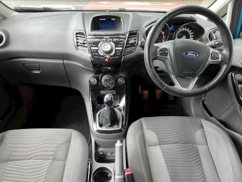 1.0T EcoBoost Titanium Hatchback 3dr Petrol Manual Euro 5 (s/s) (125 ps)