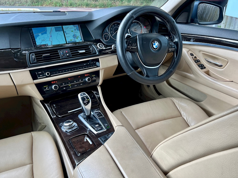 BMW 2.0 520d SE Touring 5dr Diesel Steptronic Euro 5 (184 ps)