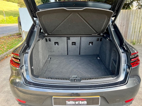 3.0 TD V6 S SUV 5dr Diesel PDK 4WD Euro 6 (s/s) (258 ps)