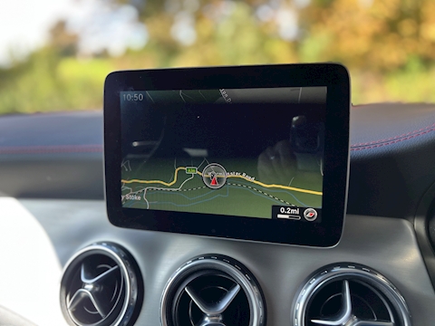 2.1 GLA220d AMG Line (Premium Plus) SUV 5dr Diesel 7G-DCT 4MATIC Euro 6 (s/s) (177 ps)