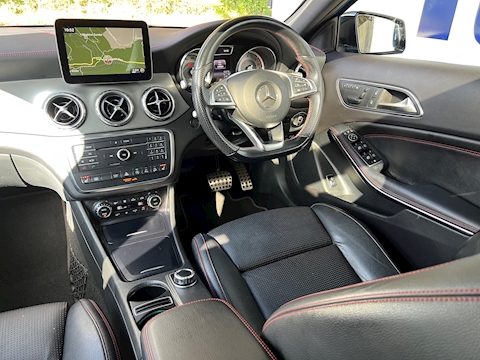 2.1 GLA220d AMG Line (Premium Plus) SUV 5dr Diesel 7G-DCT 4MATIC Euro 6 (s/s) (177 ps)