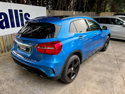 2.1 GLA220d AMG Line (Premium Plus) SUV 5dr Diesel 7G-DCT 4MATIC Euro 6 (s/s) (177 ps)